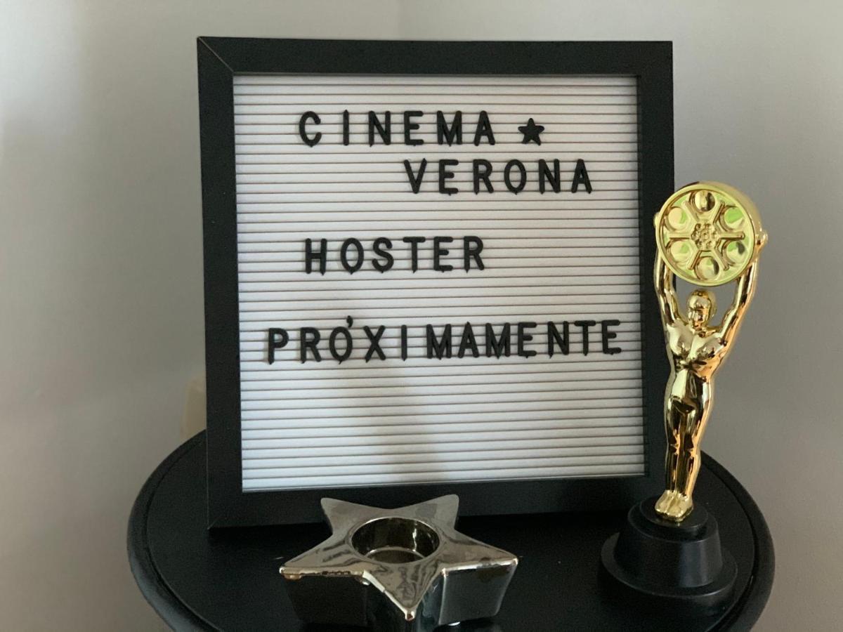 Hoster Cinema Verona Томелосо Екстериор снимка