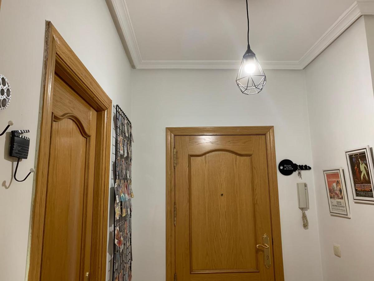 Hoster Cinema Verona Томелосо Екстериор снимка